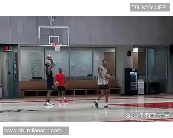 小卡谈首次与哈登合作的训练营经历对团队的积极影响