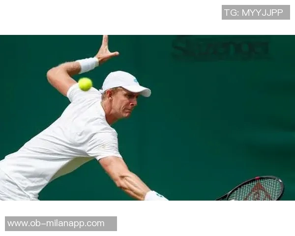 阿伦恢复对抗训练已缺席8场比赛逐渐找回状态期待重返赛场 阿伦恢复对抗训练已缺席8场比赛逐渐找回状态期待重返赛场