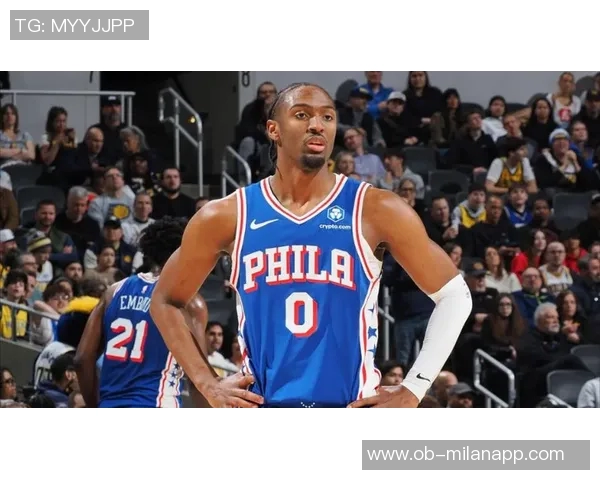 马克西拼尽全力三节狂砍21分展现出色状态助力球队奋战 马克西拼尽全力三节狂砍21分展现出色状态助力球队奋战