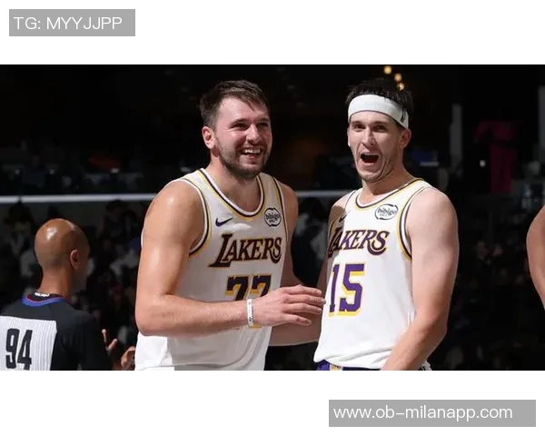 巴爷点评独行侠交易东契奇为何未能引进里夫斯令人震惊